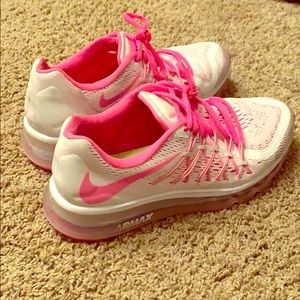 ❌❌SOLD ON FACEBOOK❌❌Nike Air Max 2015